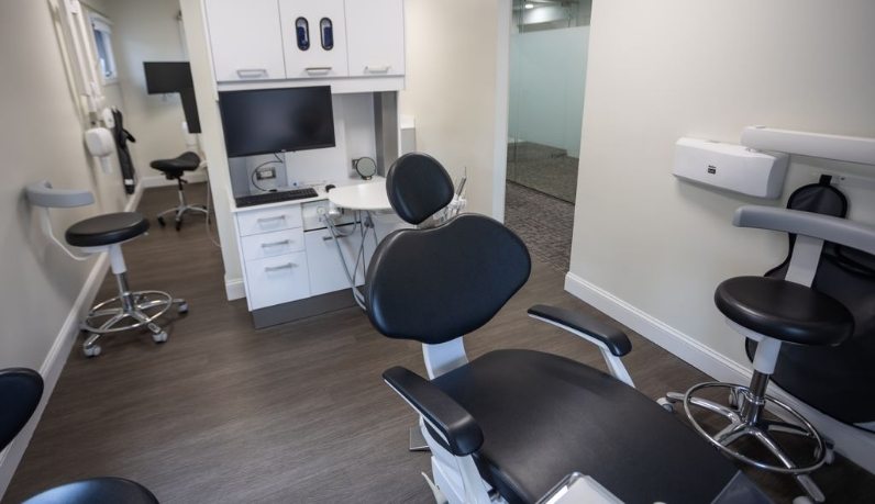 Advanced dental technology